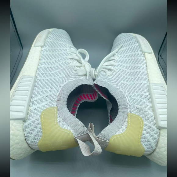adidas NMD_R1 STLT Primeknit ‘Cloud White’ CQ2390 - Picture 3 of 13